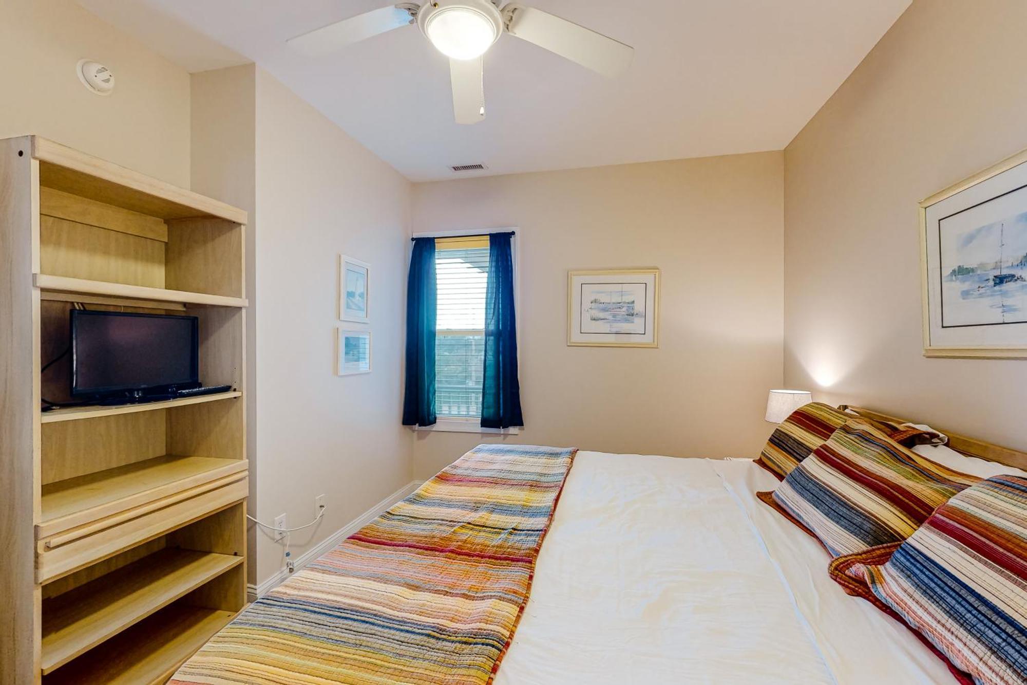 Shutters Villa Pine Knoll Shores Room photo
