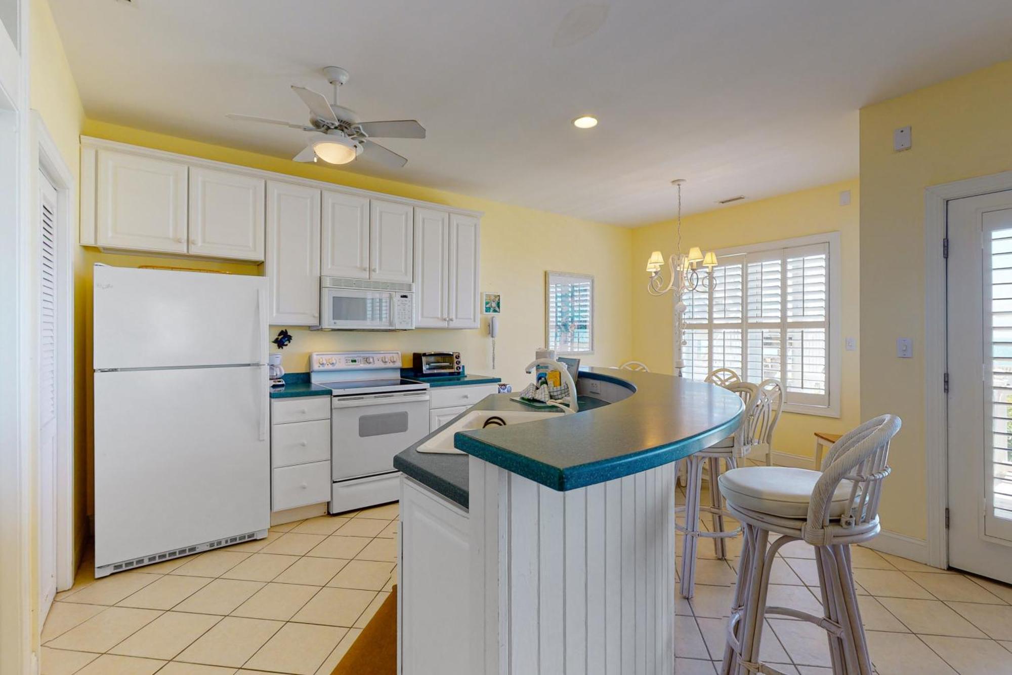 Shutters Villa Pine Knoll Shores Room photo
